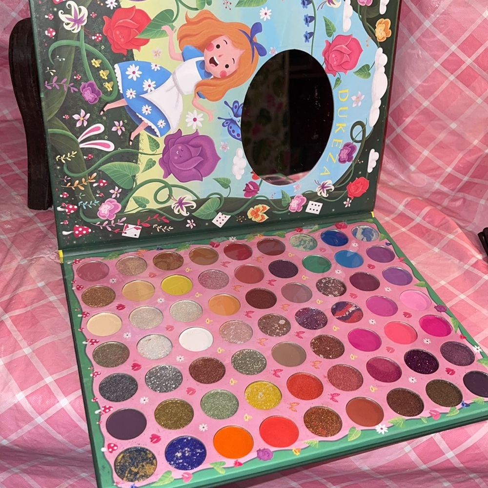 🎈SALE🎈🎀#51.XXL-2 MAKEUP PALETTE🎀